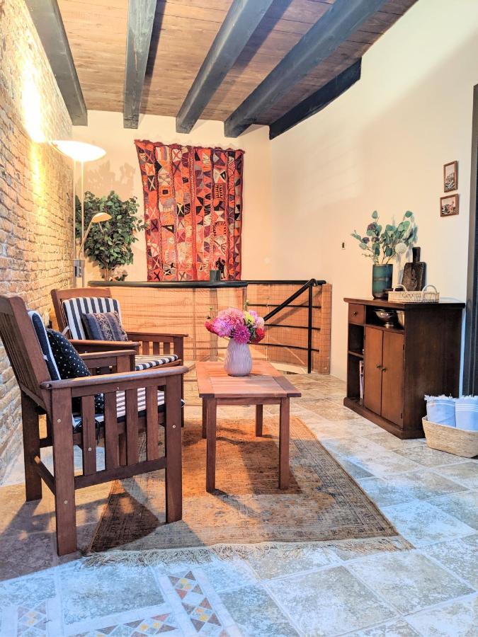 Private Courtyard Medieval Stone Home In Old Town Ровин Екстериор снимка