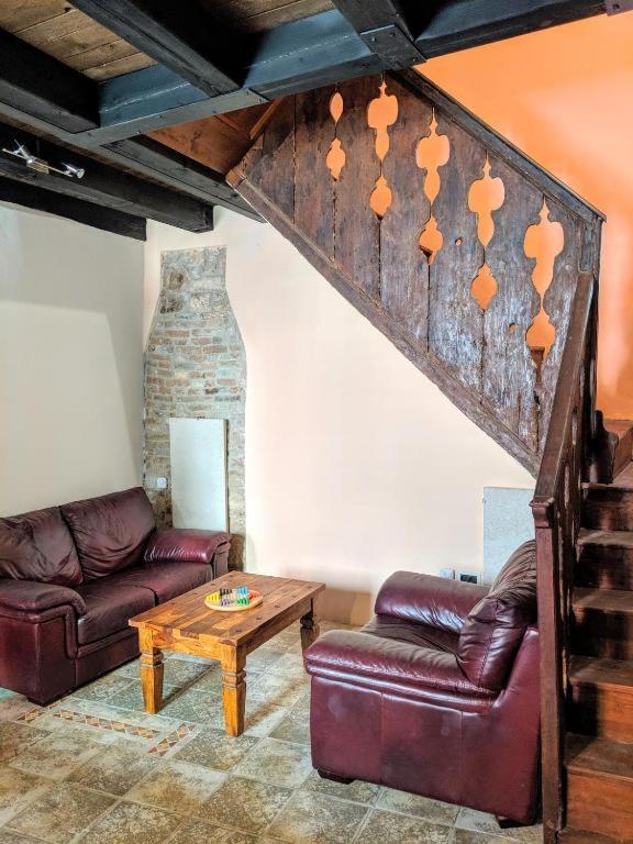 Private Courtyard Medieval Stone Home In Old Town Ровин Екстериор снимка